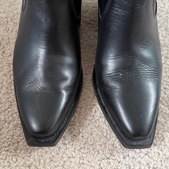 Everlane Wild Western Boot in Black 8 - Picture 2 of 11